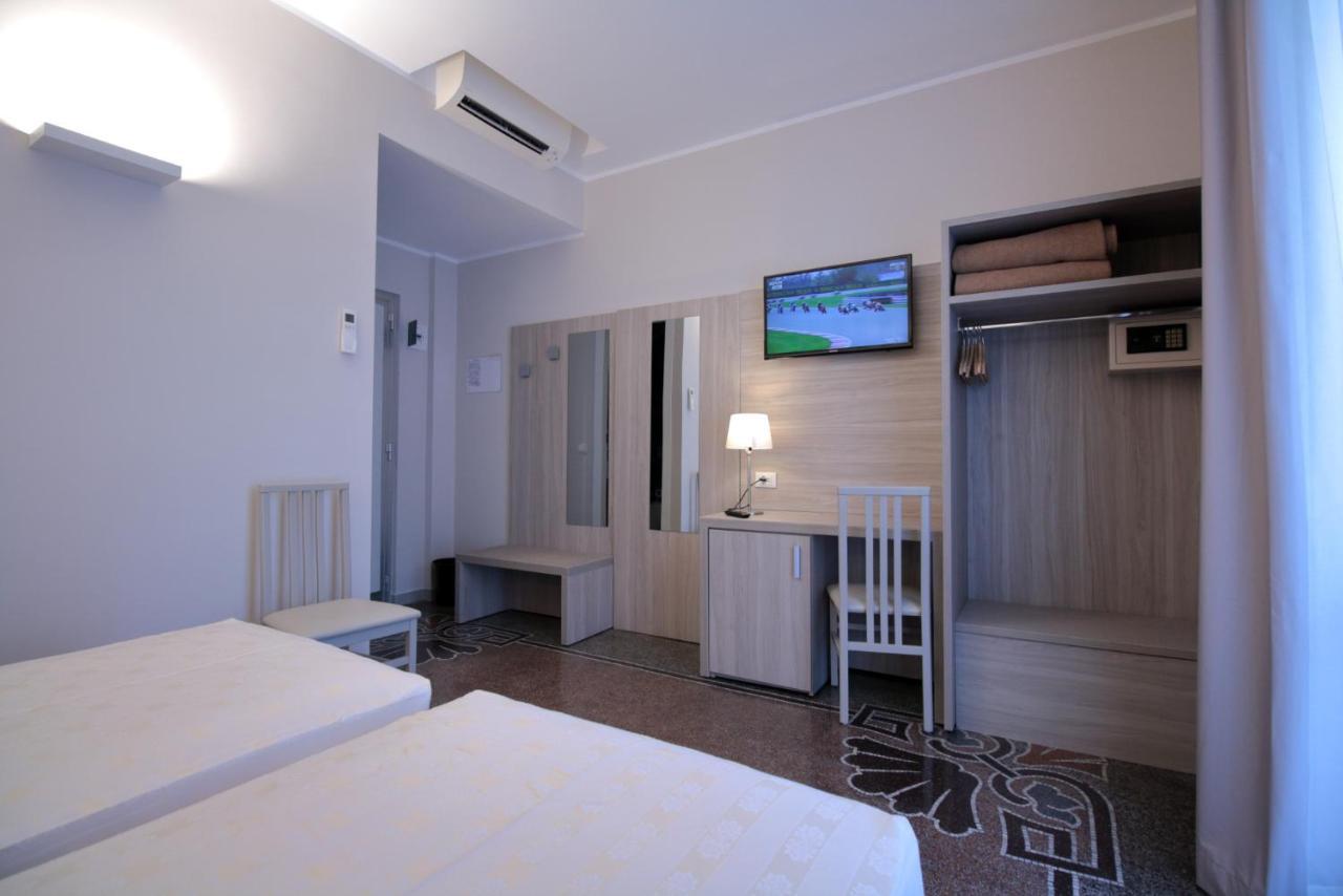 Hotel Vittoria جنوة المظهر الخارجي الصورة