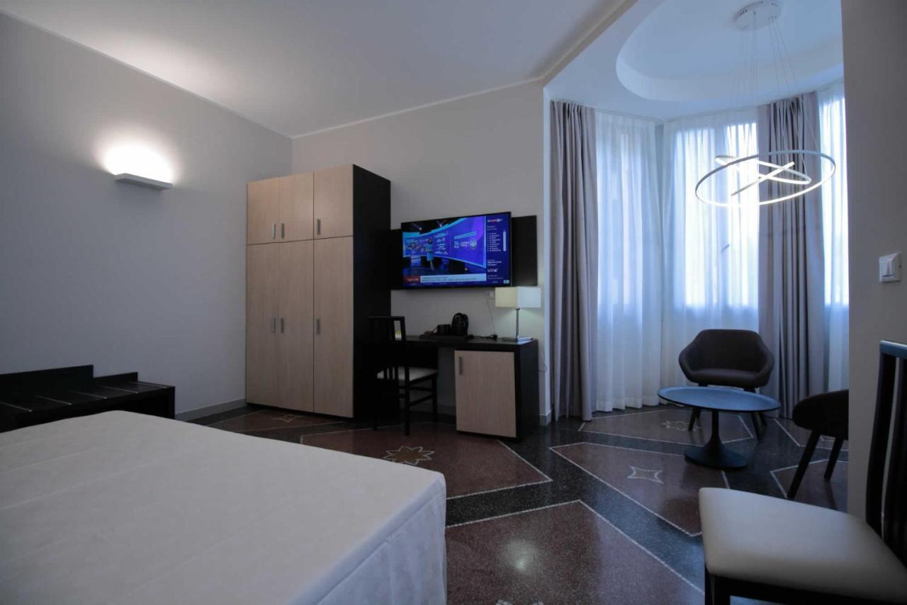 Hotel Vittoria جنوة المظهر الخارجي الصورة