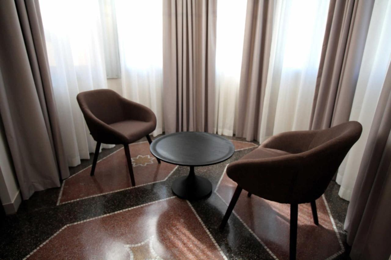 Hotel Vittoria جنوة المظهر الخارجي الصورة