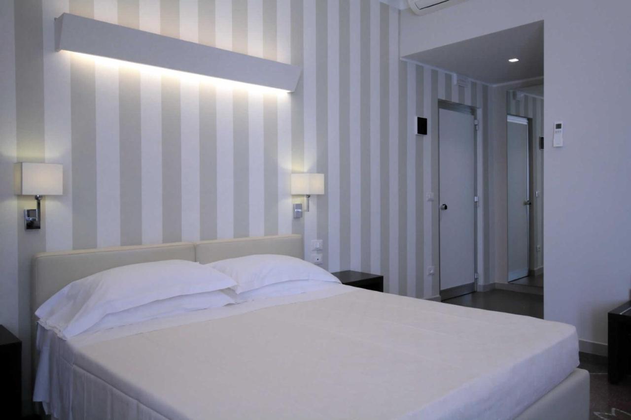 Hotel Vittoria جنوة المظهر الخارجي الصورة