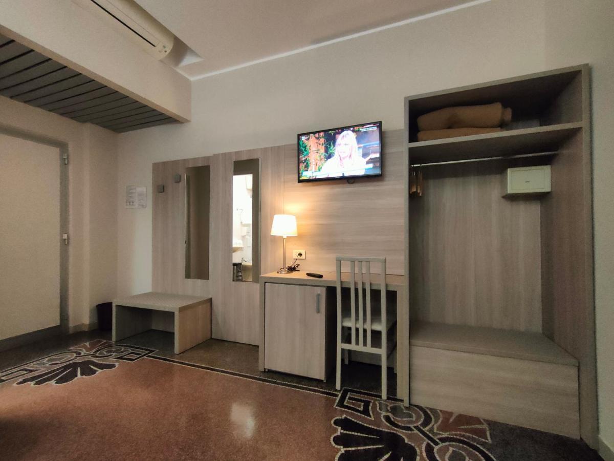 Hotel Vittoria جنوة المظهر الخارجي الصورة