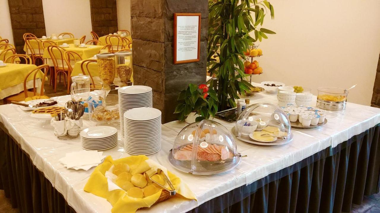 Hotel Vittoria جنوة المظهر الخارجي الصورة