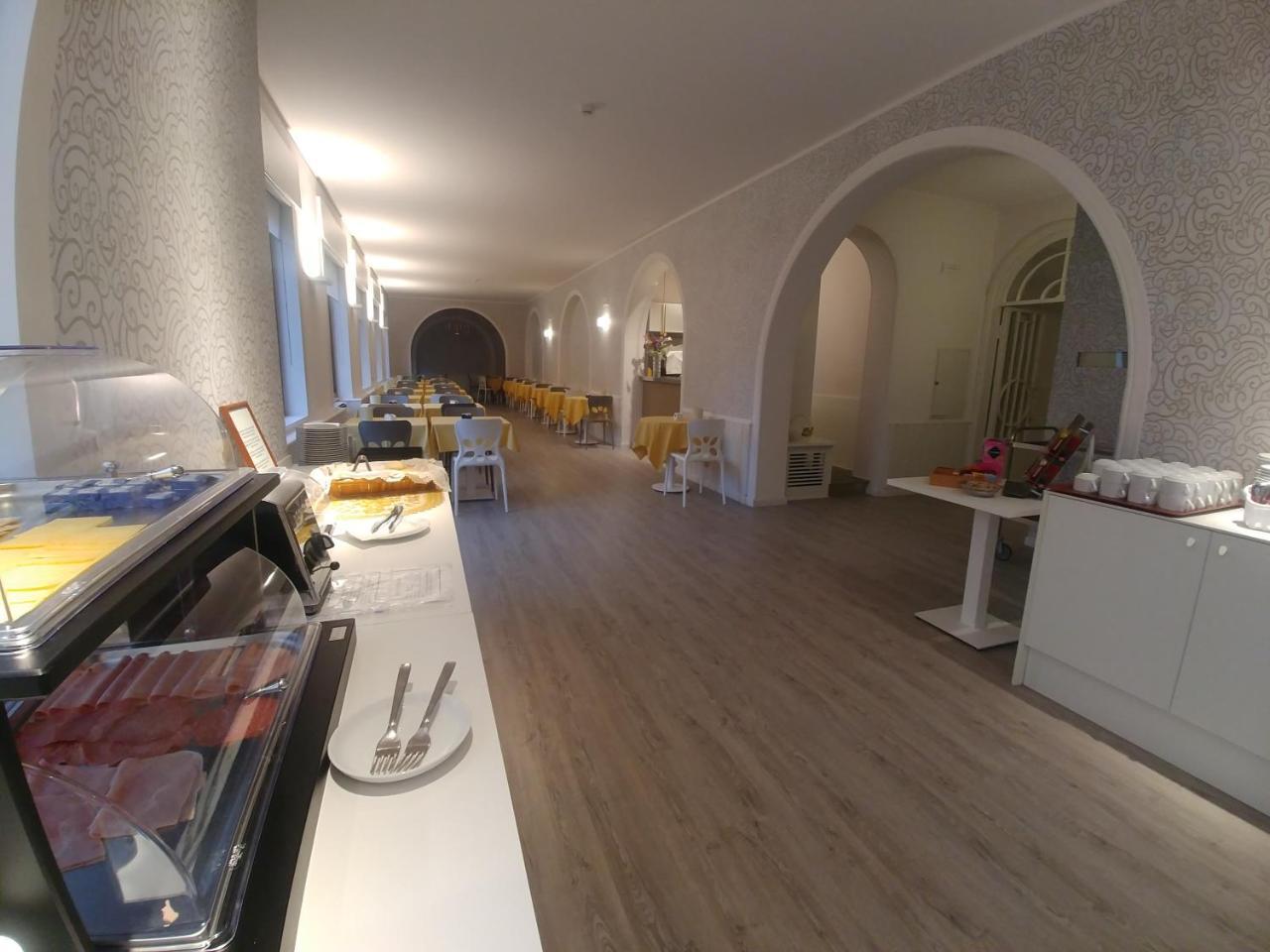 Hotel Vittoria جنوة المظهر الخارجي الصورة