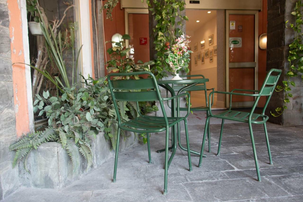 Hotel Vittoria جنوة المظهر الخارجي الصورة