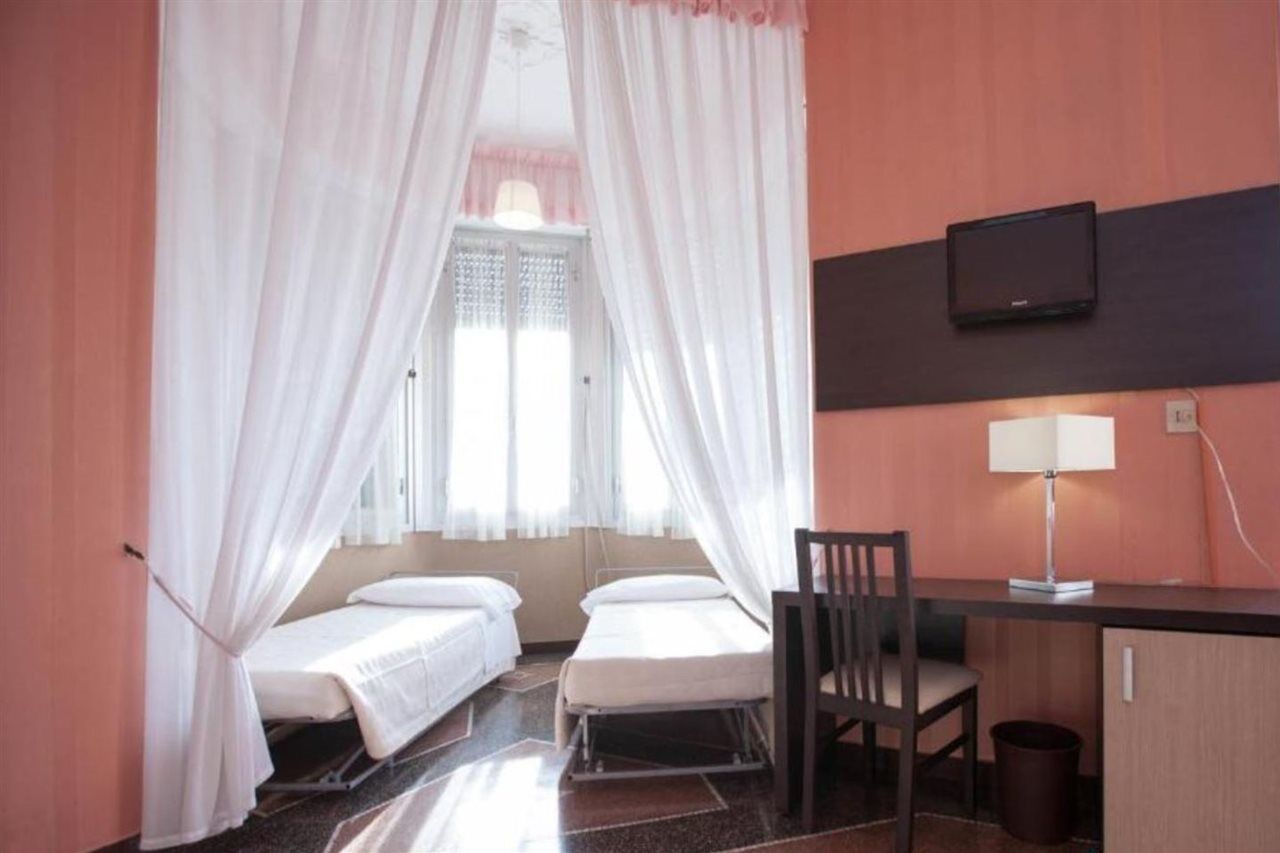 Hotel Vittoria جنوة المظهر الخارجي الصورة